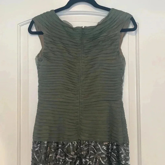 Rickie Freeman Teri Jon Mother Of The Bride Dress Crisscross Ruches Sequins Sz 6 - Picture 8 of 9